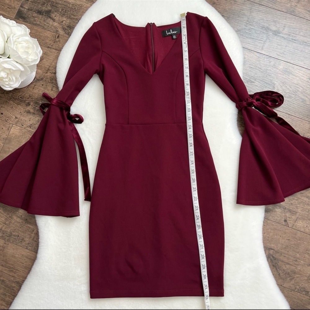 Lulu’s Once In A While Bell Sleeve Velvet Tie V Neck Mini Dress XS Dark Red - Picture 13 of 17
